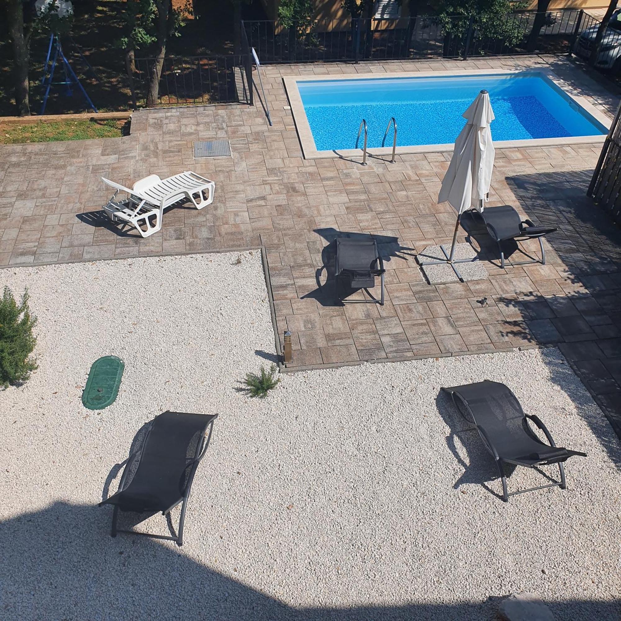 Dee'S House And Pool Villa Labin  Dış mekan fotoğraf
